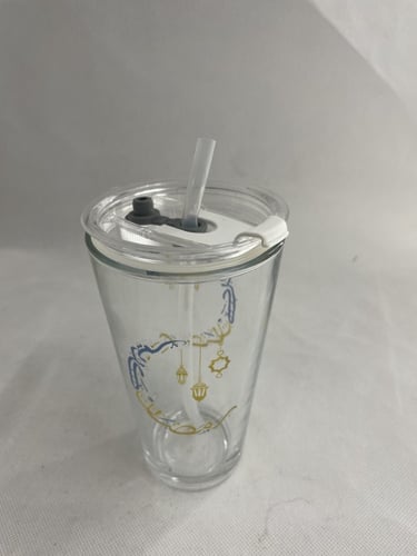 كوب شفاف مطبوع عليه رمضان كريم