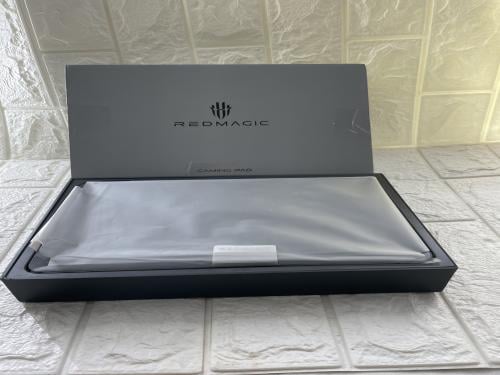 رد ماجيك نوفا ، ٥١٢ جيجا ، مستعمل اقل من اسبوع ، ي...