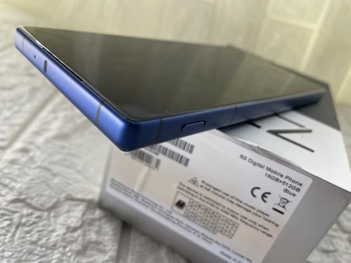 نوبيا z70 ultra ,بذاكرة داخلية ٥١٢ جيجا و ١٦ جيجا...