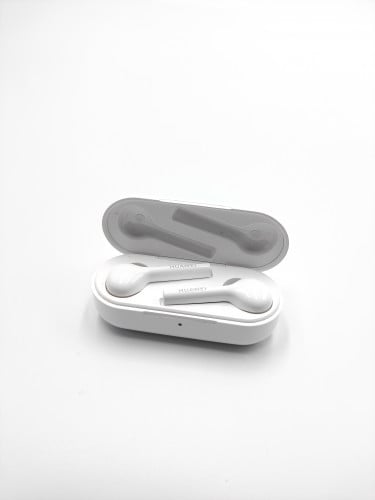 هواوي فري بودز بلوتوث ( مستعملة اقل من 24 ساعه )