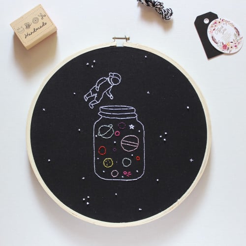 طارة مطرزة حجم كبير