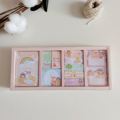 مجموعة ورق ملاحظات