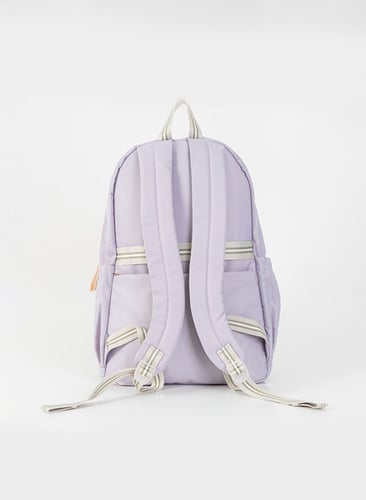 شنطة مدرسية بألوان هادئة جذابة