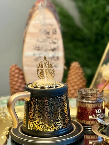 مبخرة سيراميك على شكل كوب مطلية يدويا في السعودية