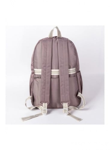 شنطة مدرسية بألوان زاهية متنوعة