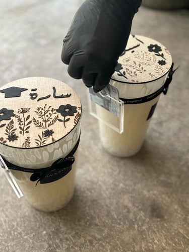 شمعة ذكرى وعد الفاخرة بروائح منوعه