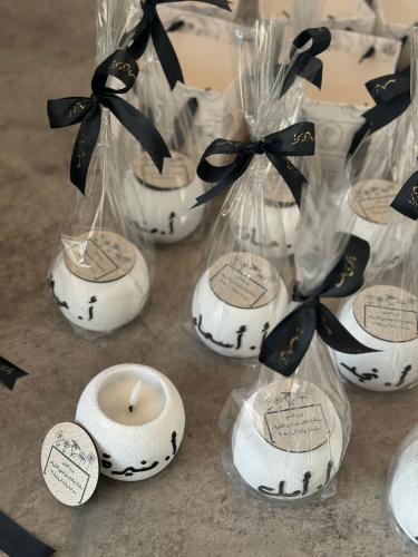 شمعة إلكترونية مع غطاء خشبي مع الكيس