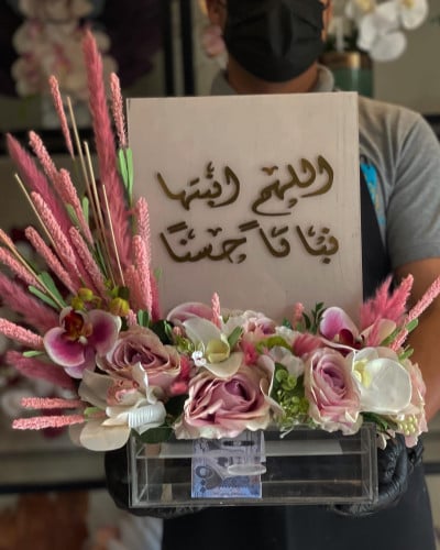 فازه ورد صناعي اكريليك