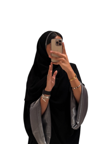 عباية اسود مع كم وسيع مبطن لمعه