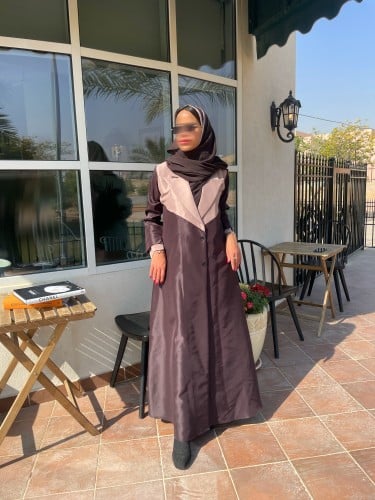 عبايه رسميه بني وبيج