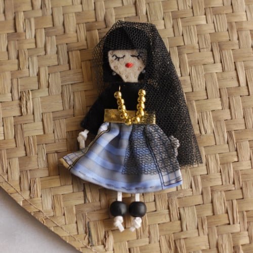 بروش البنوته الأنيقه(3)