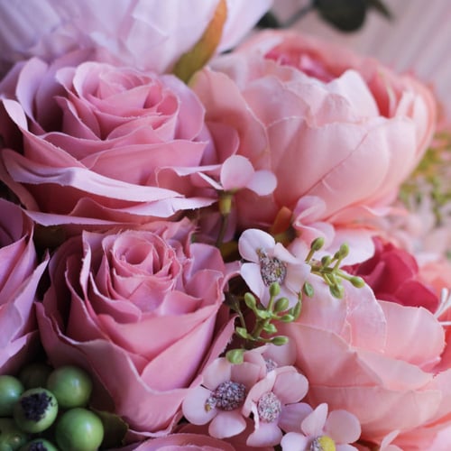 باقه ورد صناعي أنيقه