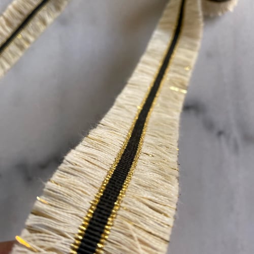 شريط بعرض 3سم وطول 150سم