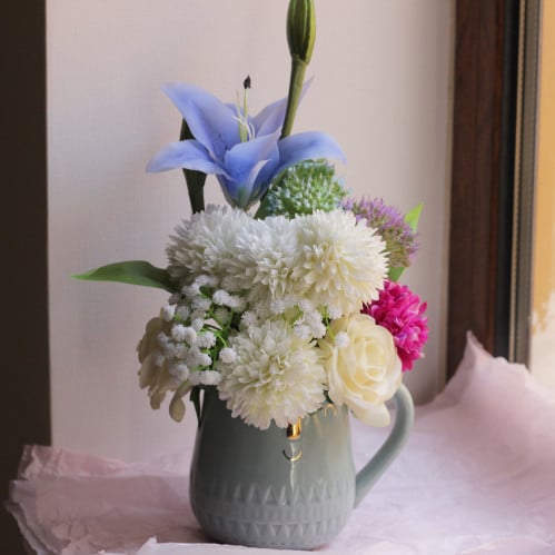 باقه ورد صناعي بكوب