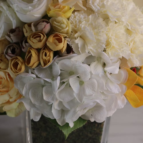 باقه ورد لطيفه(5) من الورد الصناعي