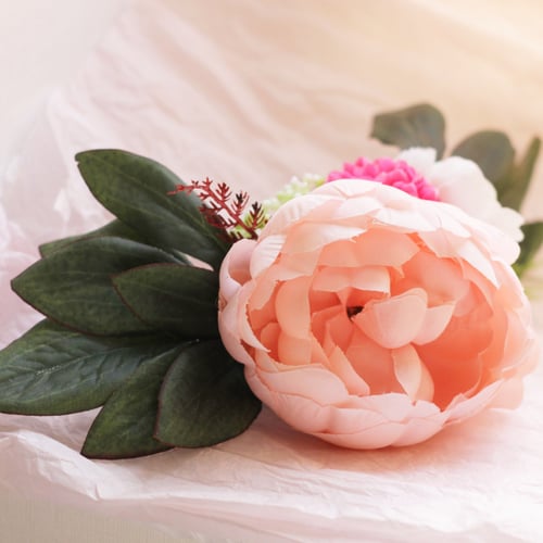 ورد صناعي للهدايا