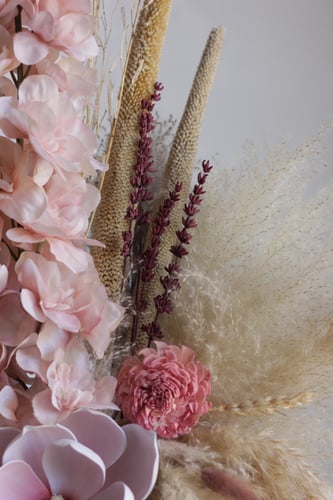 باقه ورد لطيفه(12) بالورد الصناعي والمجفف