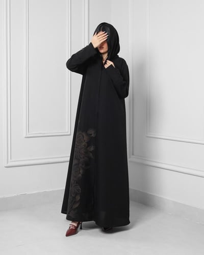 عباية ذهب و فضة