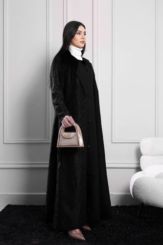 عباية جوليان