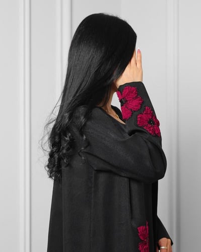 عباية فريال - طلب مسبق