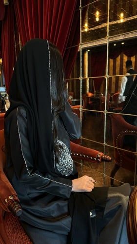 عباية فراشة المساء