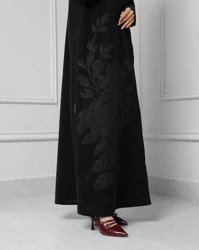 عباية ذهب و فضة