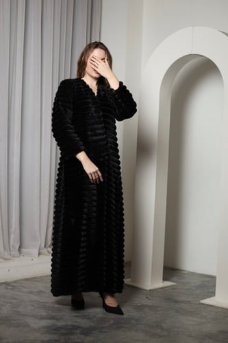 عباية احتواء