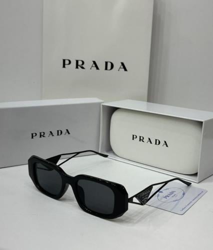 نظارة PRADA اسود اطار اسود
