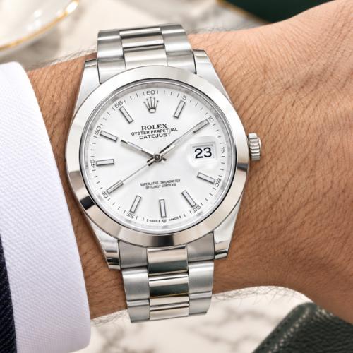 ساعة رولكس ROLEX ابيض