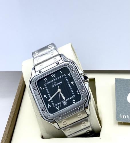 ساعة رجالية من Luxury لون اسود