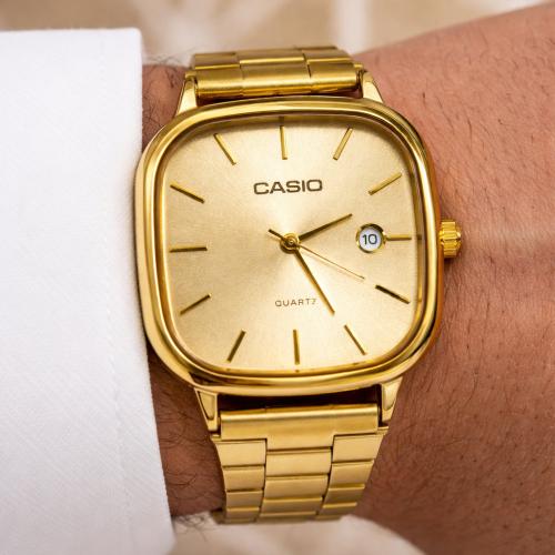 ساعة كاسيو casio LTP ذهبي