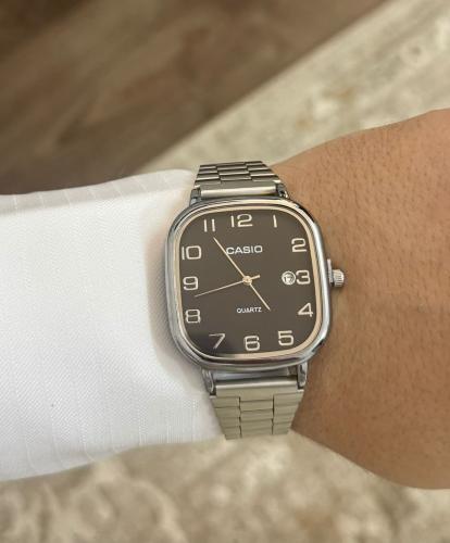 ساعة كاسيو casio LTP ارقام انجليزية اسود