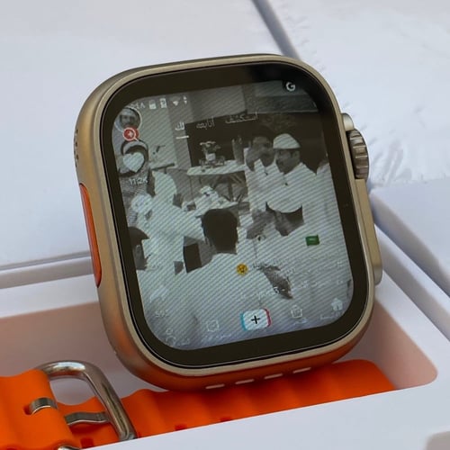 ساعة الترا الذكية تدعم الشريحة و تطبيقات التواصل