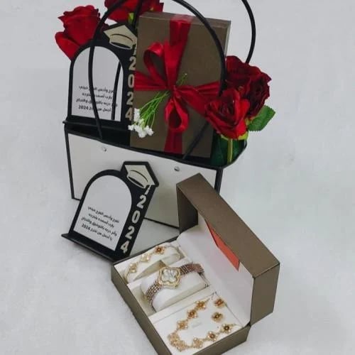 طقم هدايا تخرح