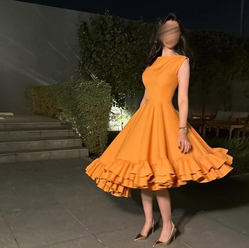 فستان نسائي