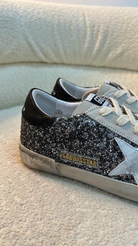 Golden goose