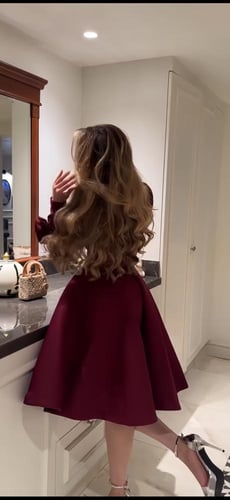 فستان نسائي