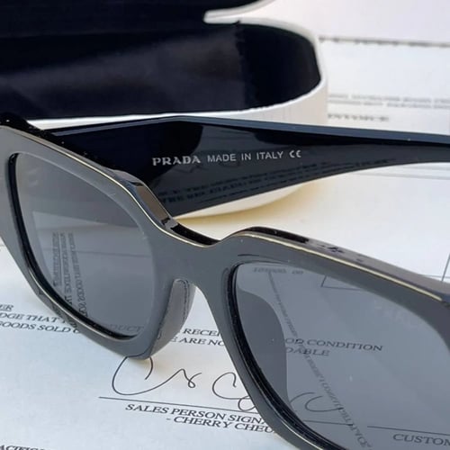 نظارة برادا