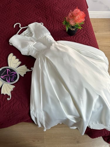 فستان العتيقي