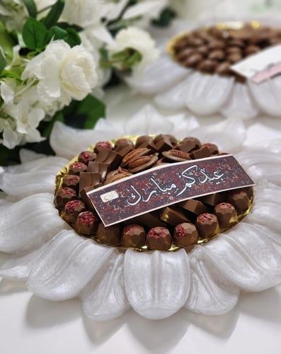 صينية ايجار + شريطة سكر مجانية
