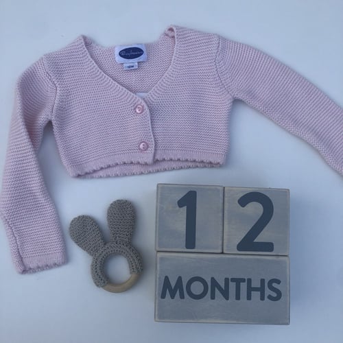 اطقم من الصوف المحبوك