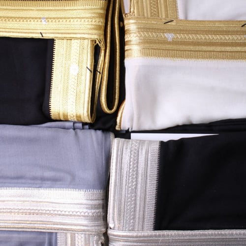 مشلح ملكي رصاصي فضي