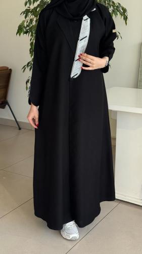 عبايه ملكيه لون فضي