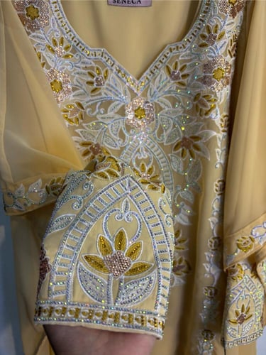 الثوب الخليجي