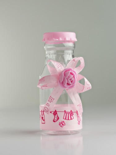 علب بلاستيك وردي 12 حبة