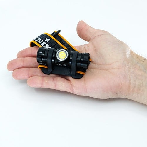 HM23 كشاف راس