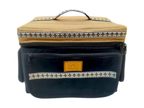 شنطة عزبة اسود*غطا بني مزخرفة كامل 35*25*27