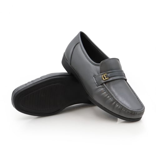 حذاء رسمي رصاصي