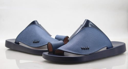 حذاء شرقي ارضيه فلكس كحلي