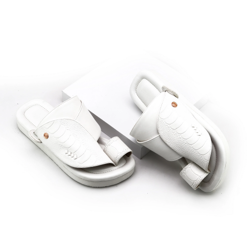 حذاء شرقي سادة